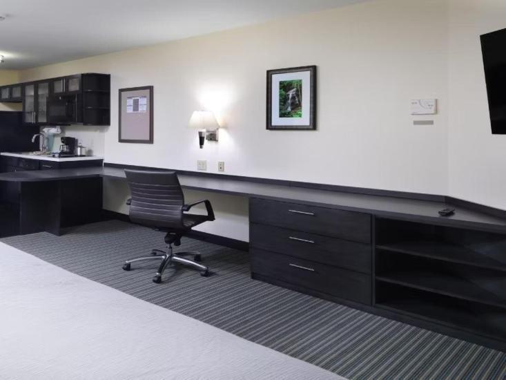 Candlewood Suites - Newark South - University Area By Ihg מראה חיצוני תמונה