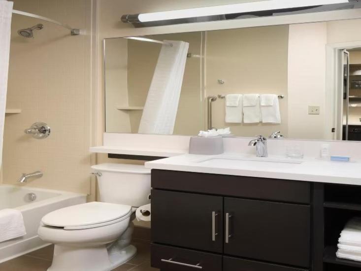 Candlewood Suites - Newark South - University Area By Ihg מראה חיצוני תמונה