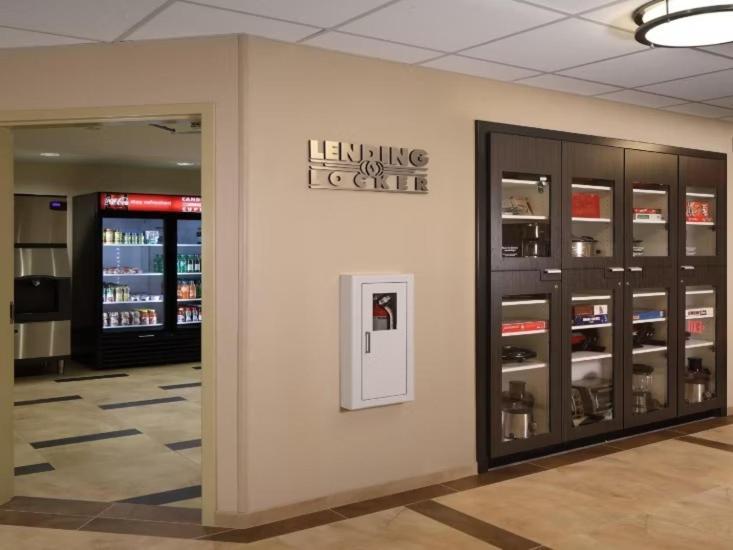 Candlewood Suites - Newark South - University Area By Ihg מראה חיצוני תמונה